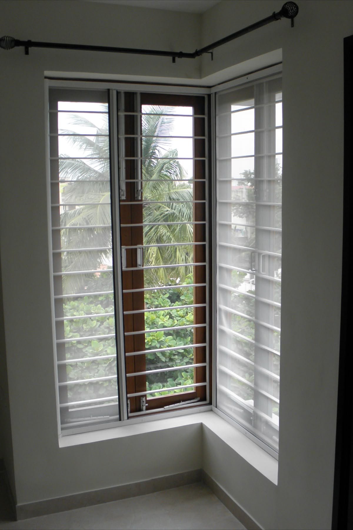 Window Safety Nets Installation 3